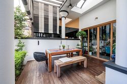 Eastwood Road (D16), Terrace #536904921